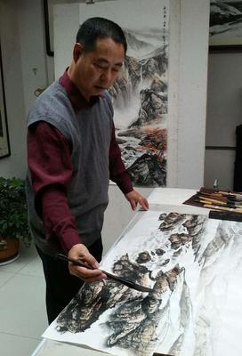 丹青绘津门，妙笔寄情怀——记天津市美术家协会会员李福生